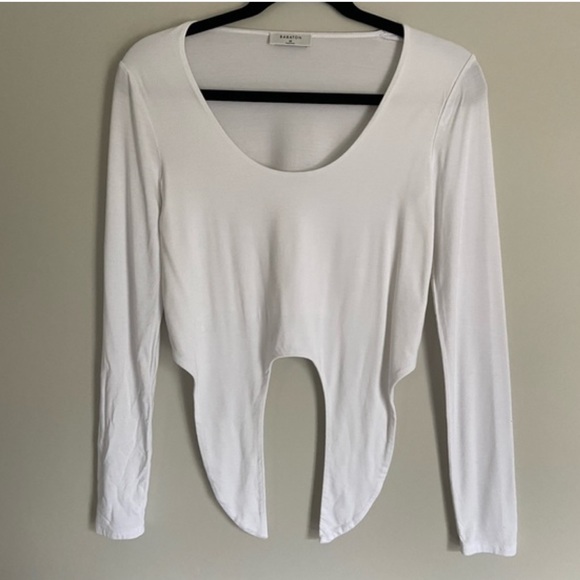 Aritzia Babaton Jeronimo Long-Sleeve Tie-Front Crop Top - Picture 6 of 6